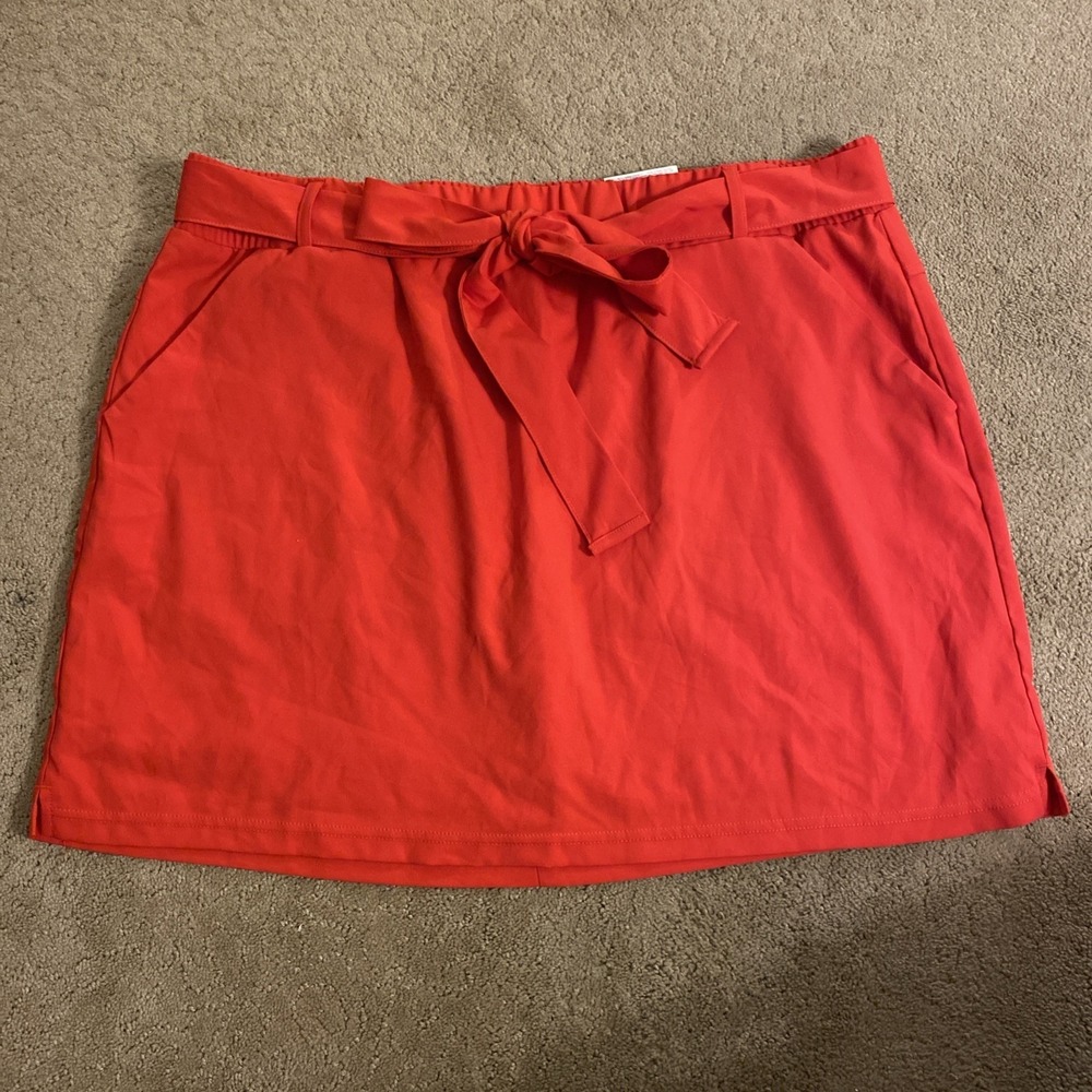 NWT ST. JOHN'S BAY WOMEN'S RED MID RISE SHORT SKORT SIZE XXL
